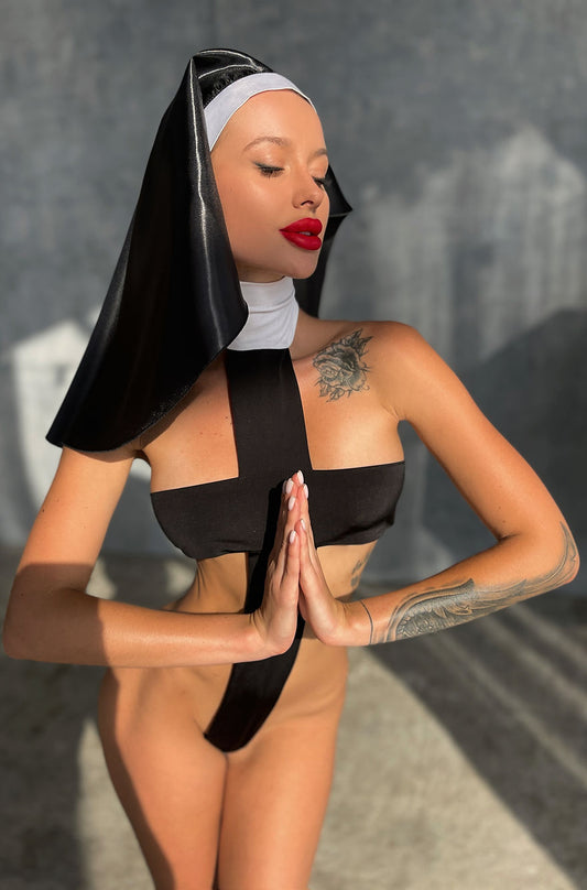 Lencería Bodysuit Temática Monja – Cosplay Atrevido y Elegante